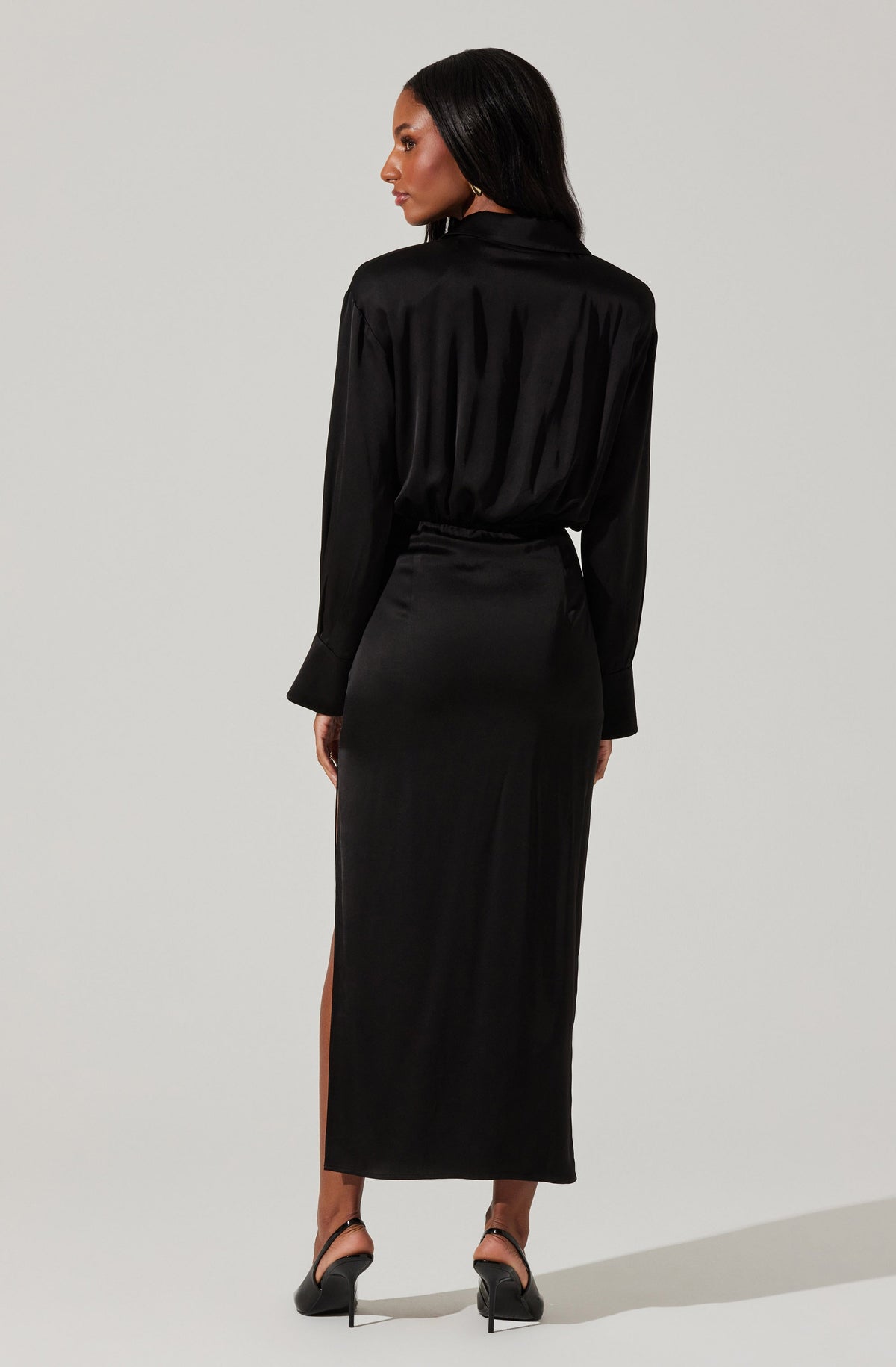 Elizabello Satin Midi Shirt Dress