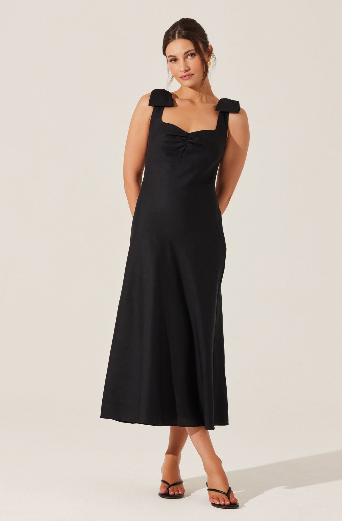 Kateleya Bow Detail Midi Dress