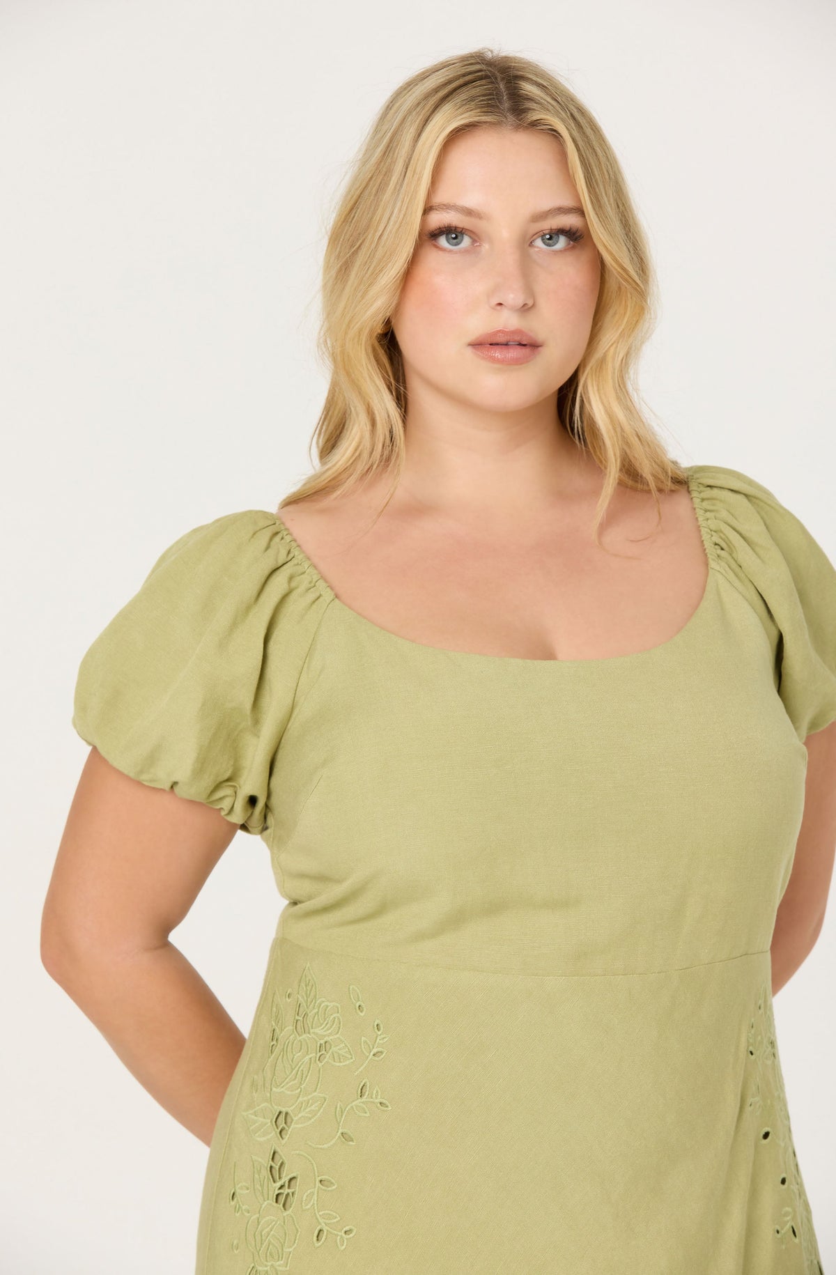 Leocadia dress
