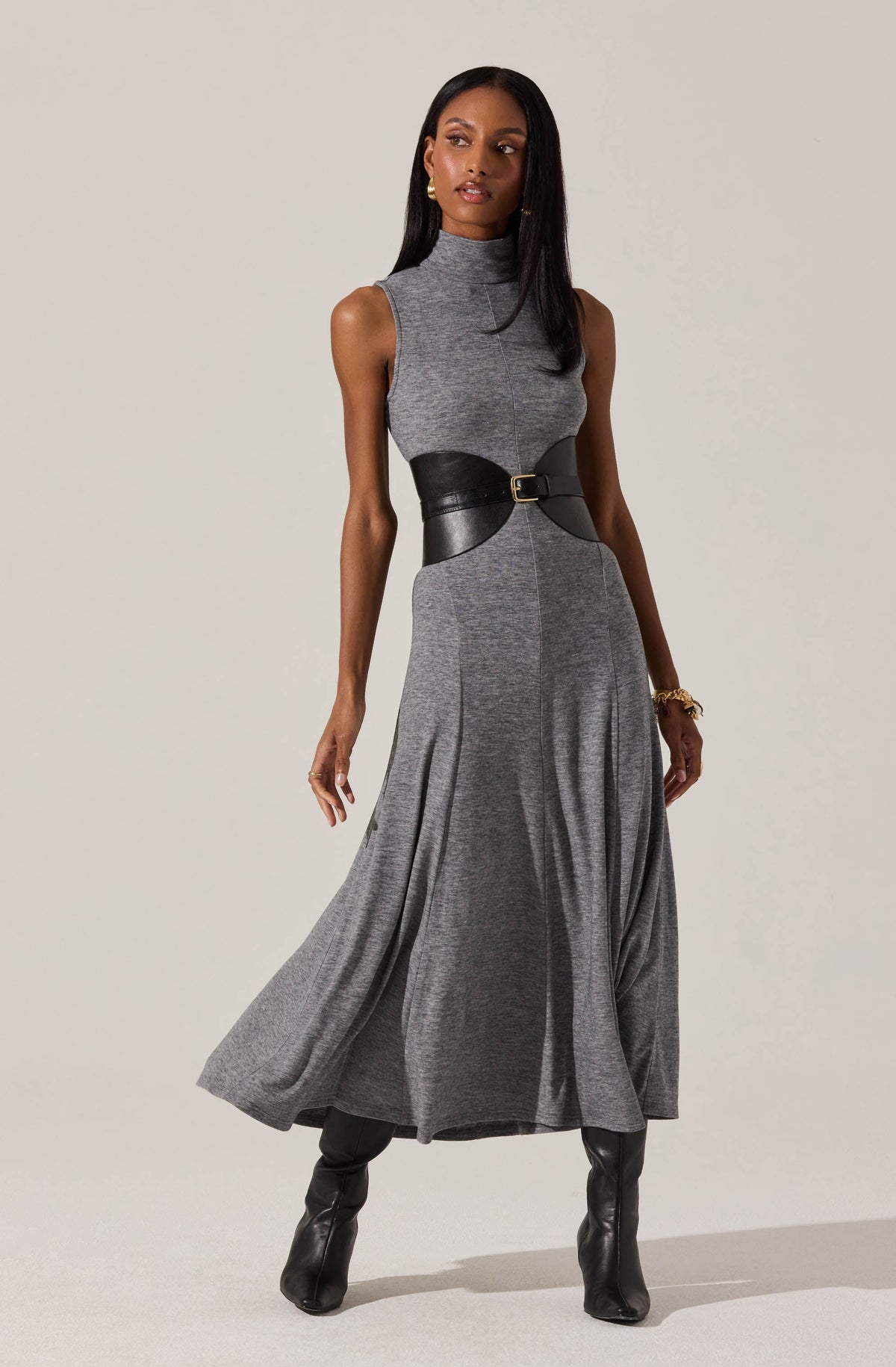 Haylie Sleeveless Turtleneck Sweater Dress