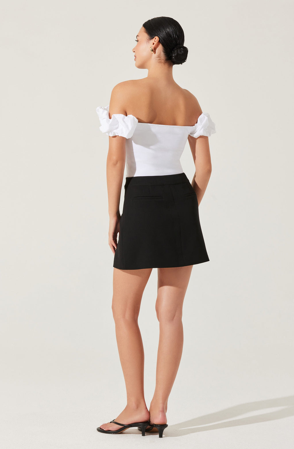 Hoda Off Shoulder Top