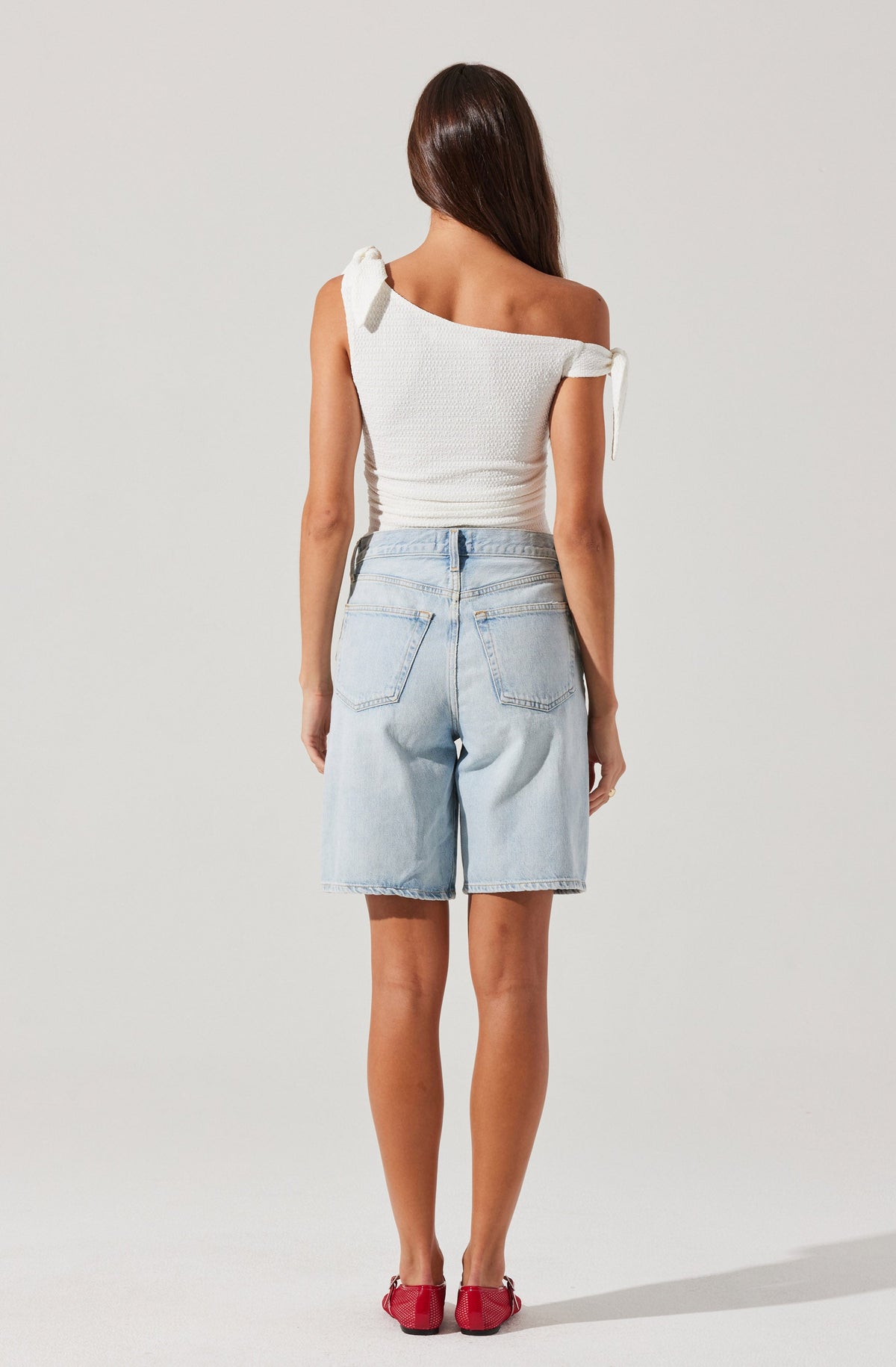 Lora top