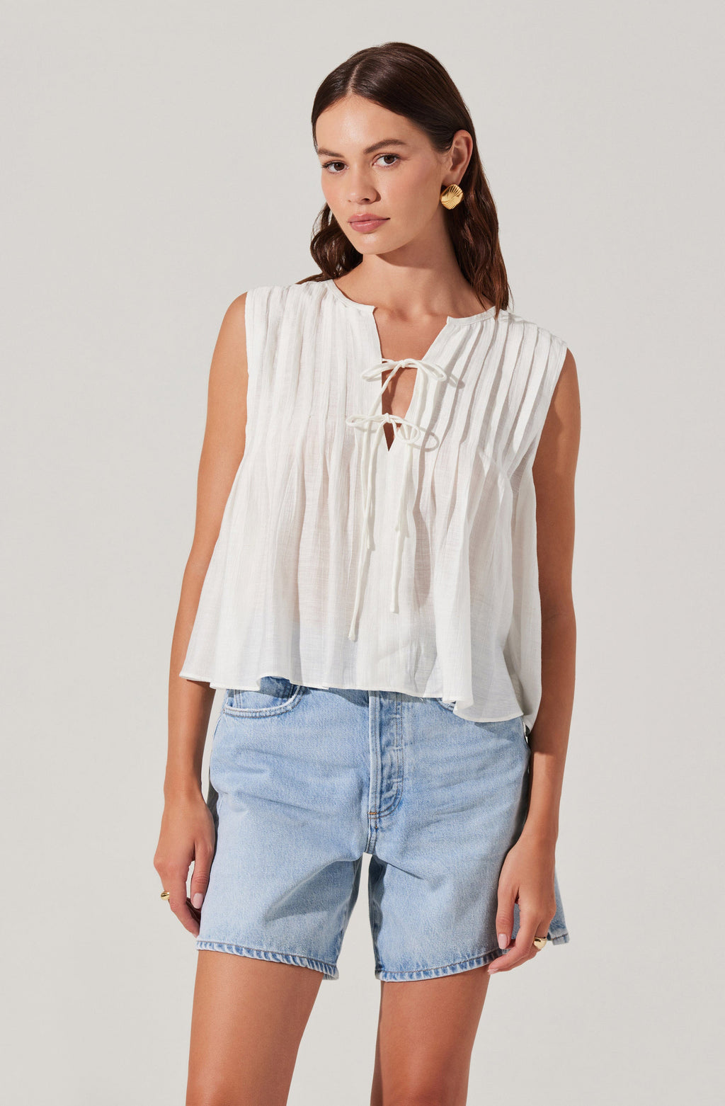 Lavanna Pleated Tie-Front Top