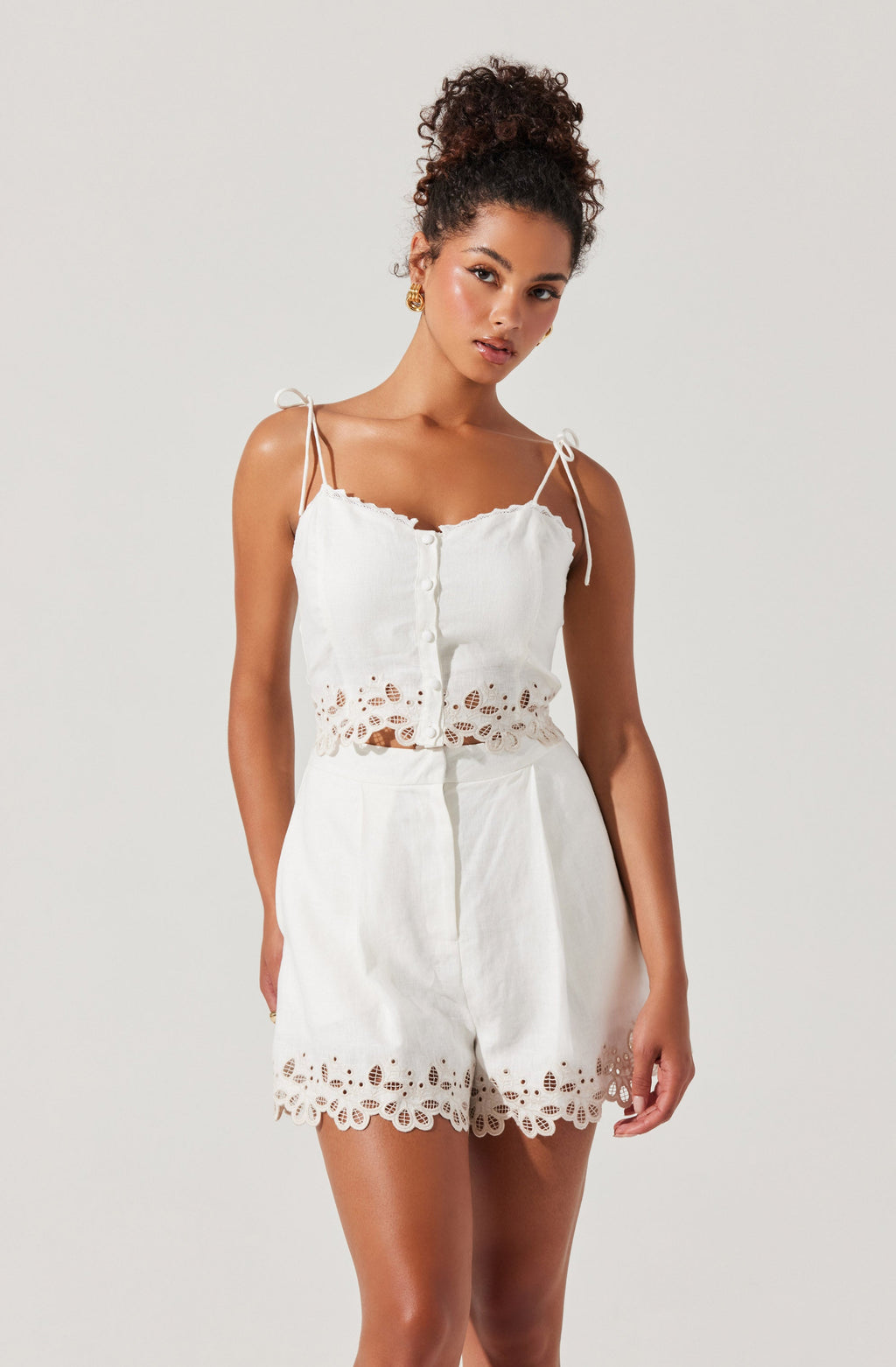 Kiya Linen Embroidered Top