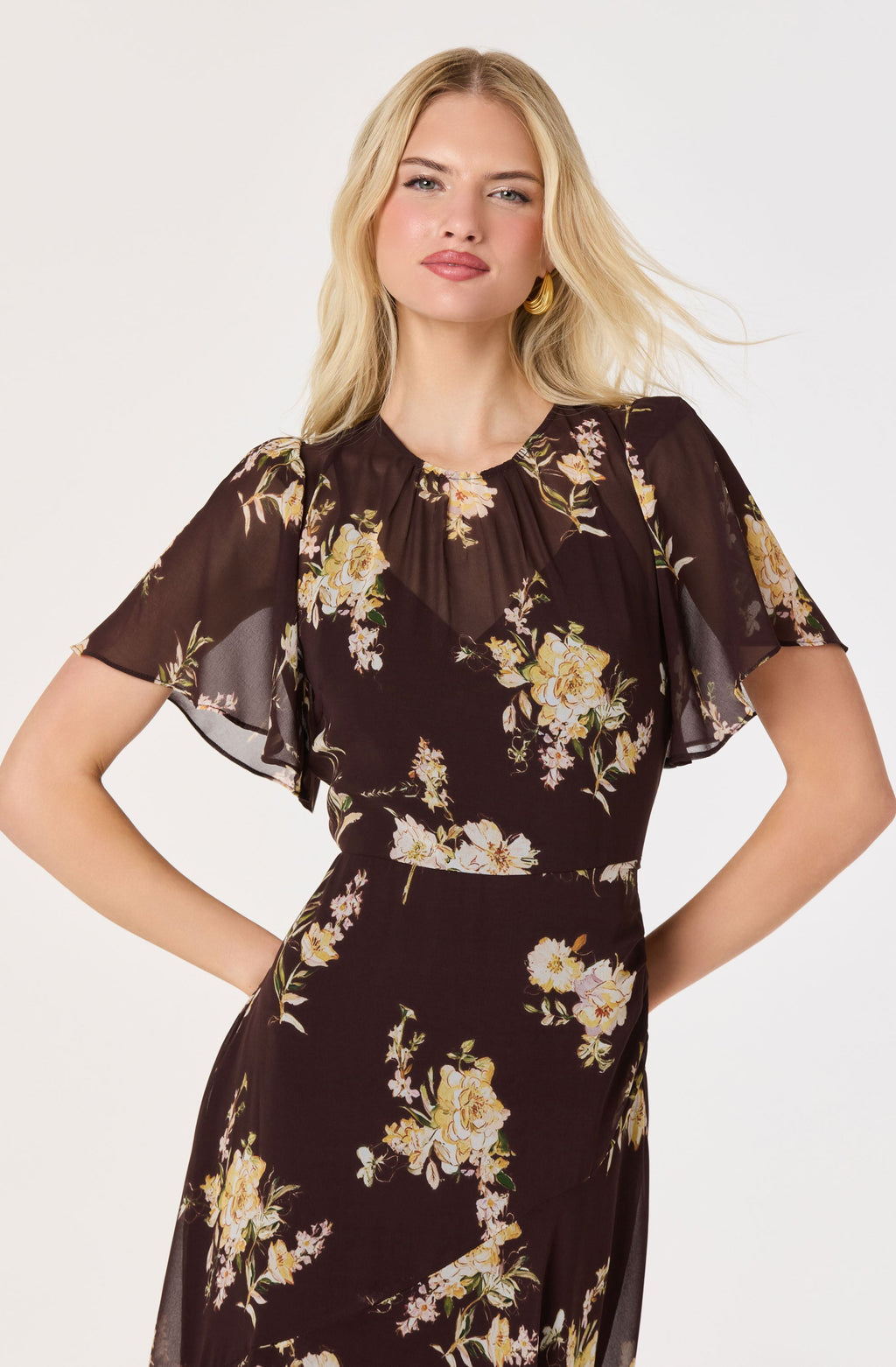 Aila Chiffon Flutter Sleeve Maxi Dress