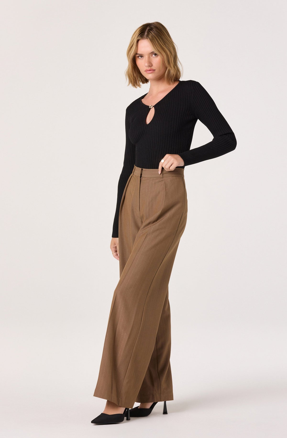 Pleated Metallic Pinstripe Trouser