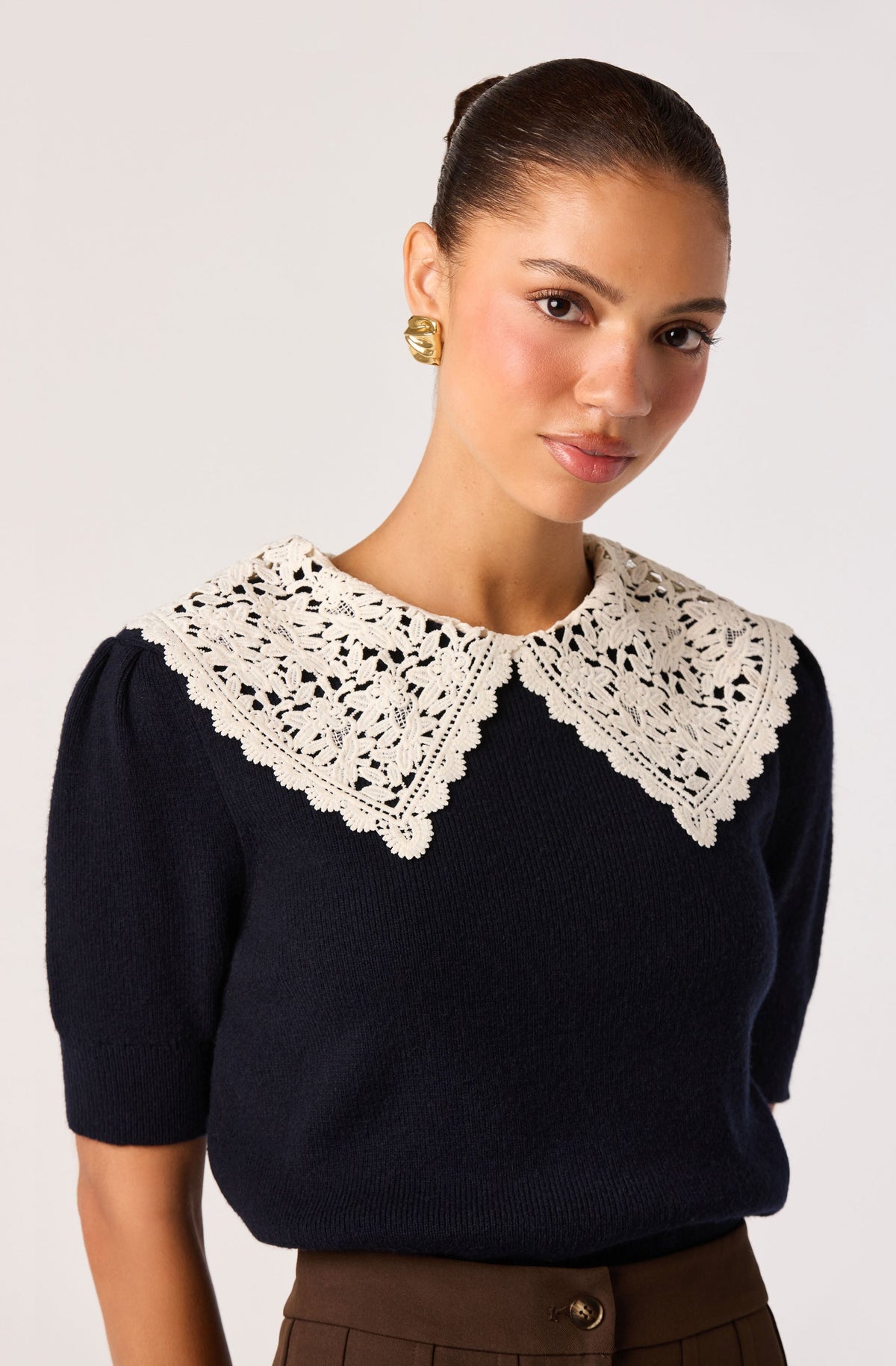Carianne Lace Collar Puff Sleeve Sweater